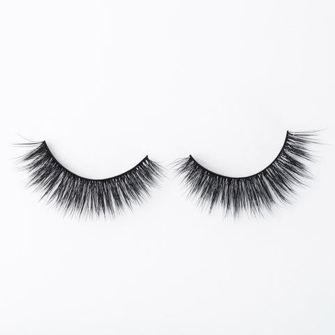 MADEMOISELLE - BLINKING BEAUTÉ PREMIER SILK LASH COLLECTION
