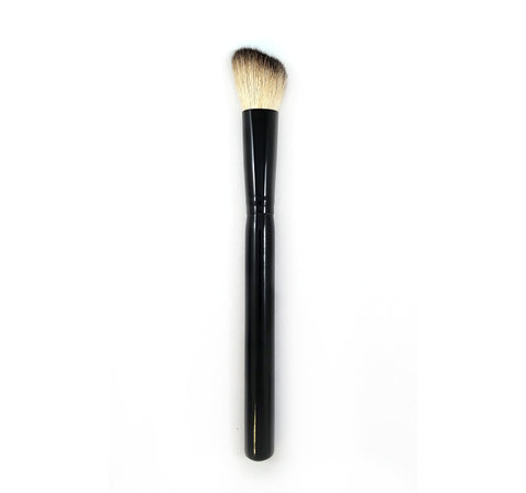 B32 - BADGER ANGLE BLUSH